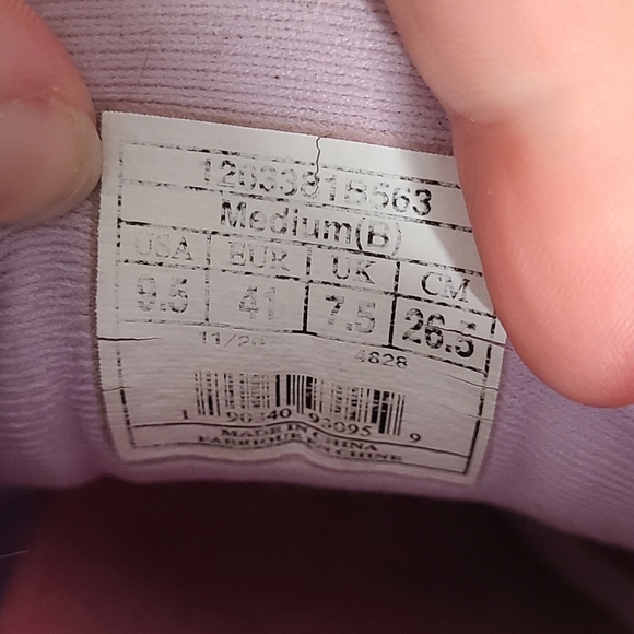 Brooks Ghost Tie Dye Running Shoes - Picture 9 of 9